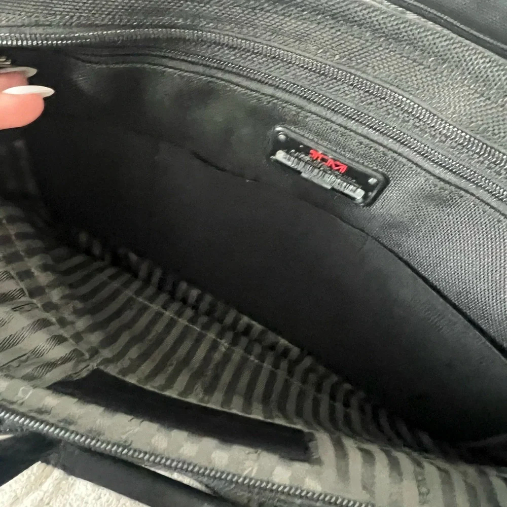 Tumi Alpha Gen 4 Ballistic Nylon Slim Laptop Business Briefcase Bag 26011D4
